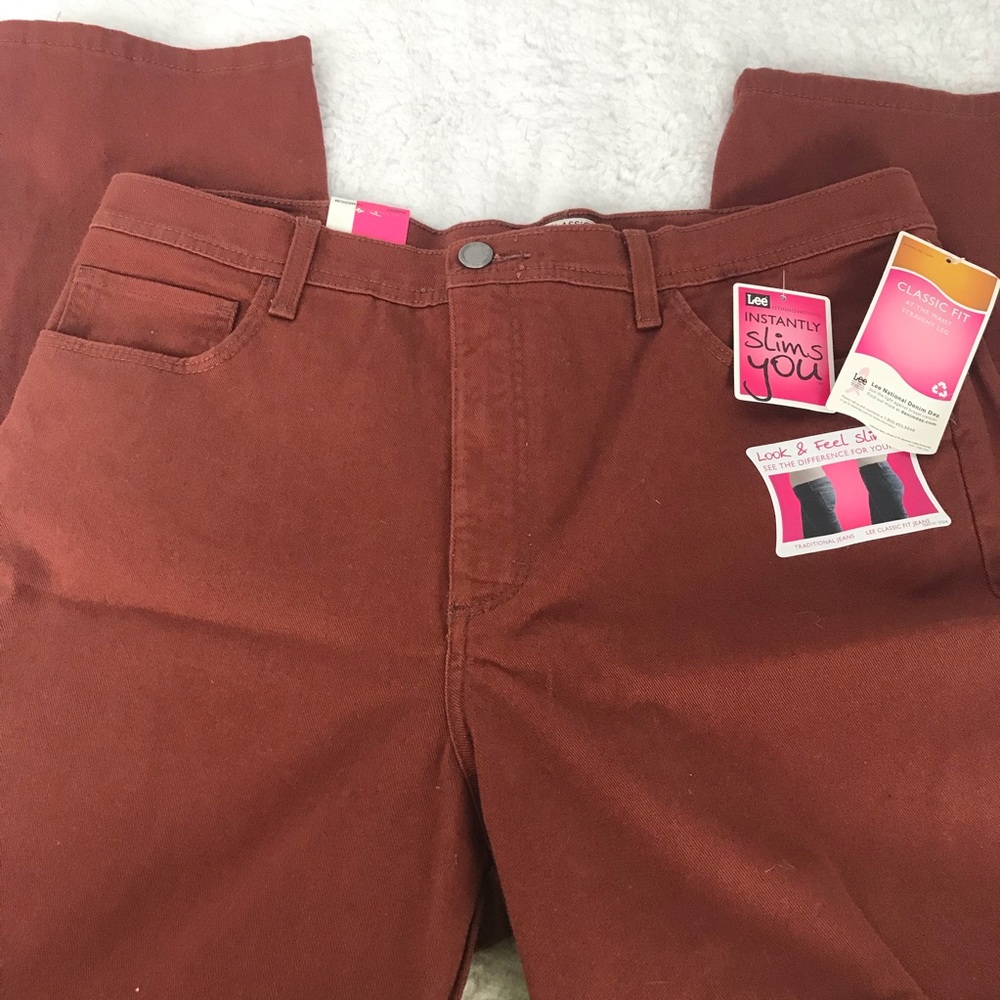 Lee Classic Fit Straight Leg Jeans Size 18